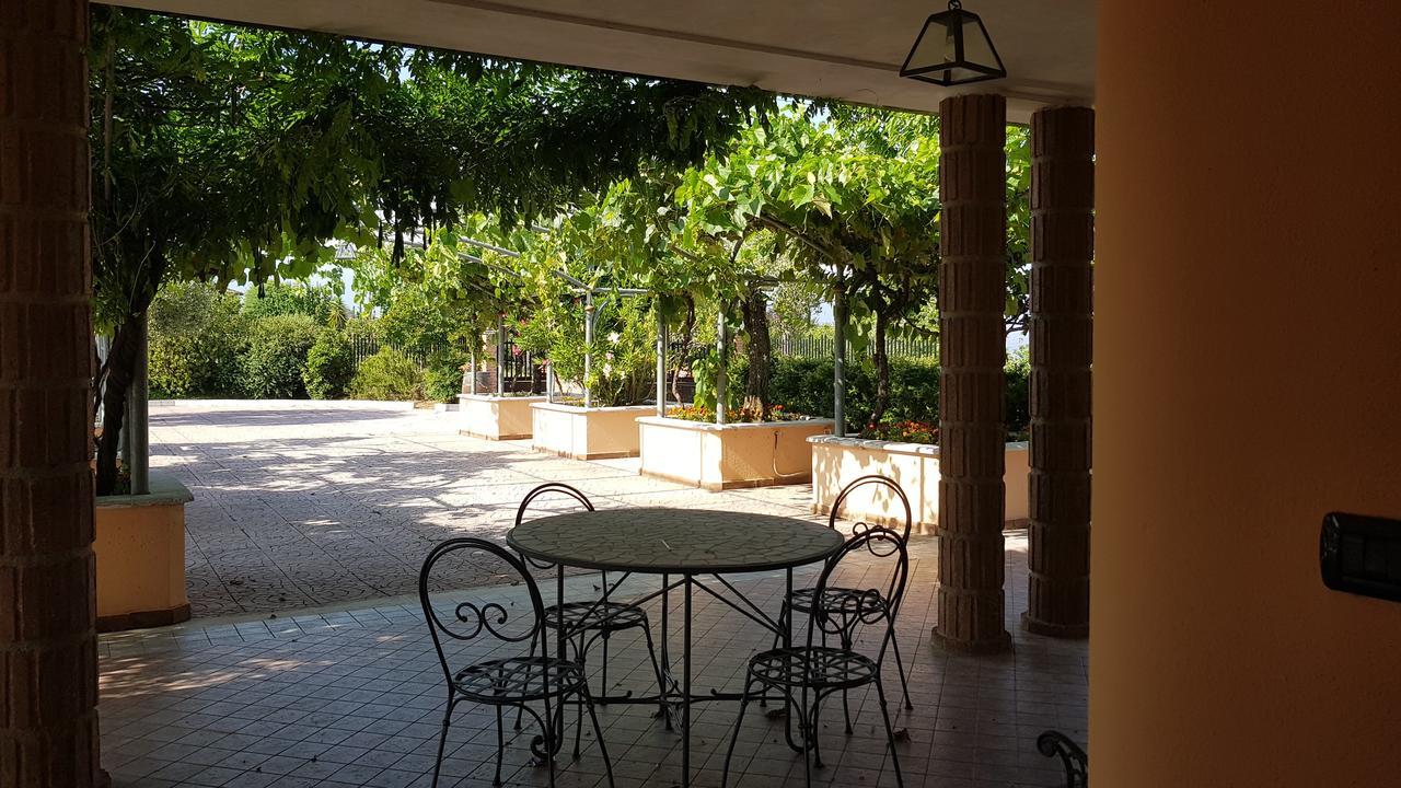 Lisandro Wine Resort Apartments Caserta Castel Campagnano Buitenkant foto